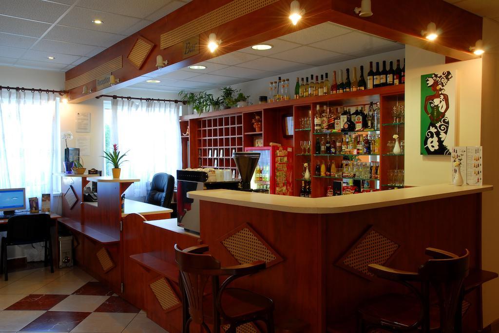 Hostel Ferihegy Vecsés Dış mekan fotoğraf