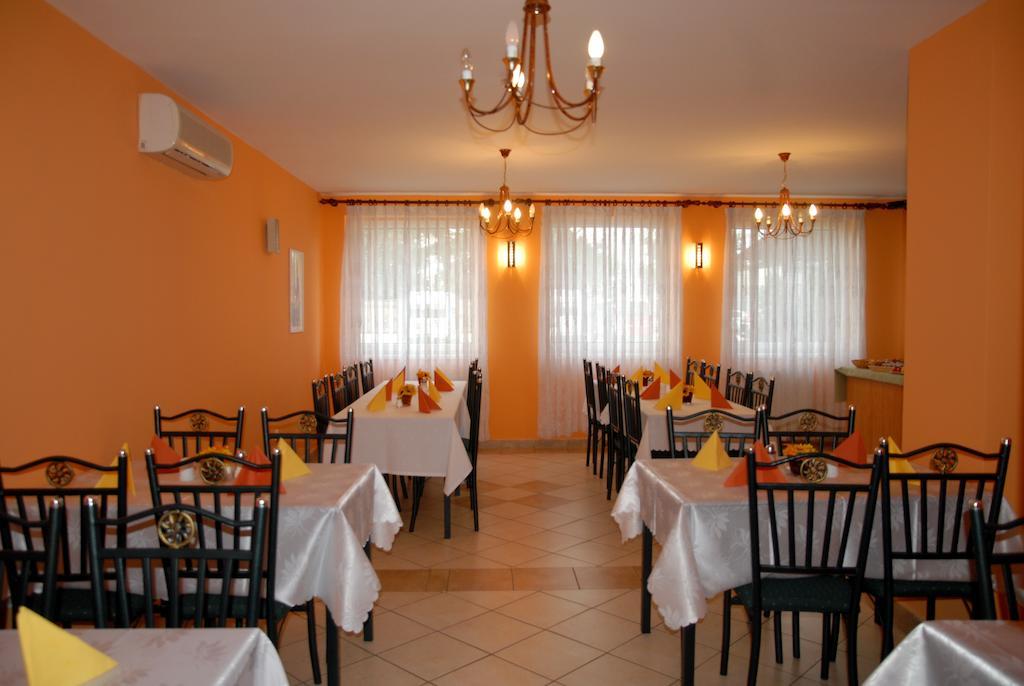Hostel Ferihegy Vecsés Dış mekan fotoğraf